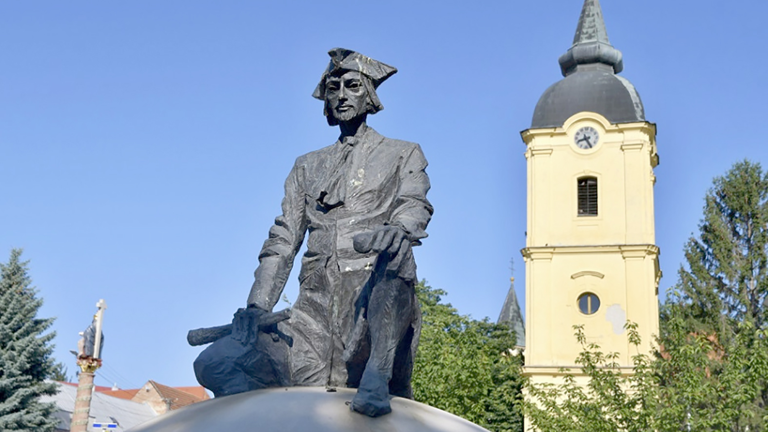 Vrbové: Vydali Benovskianu, encyklopédiu o grófovi Beňovskom