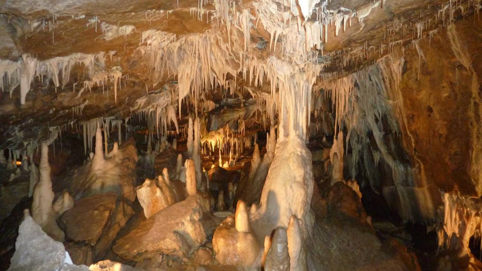 Važeckú jaskyňu po zimnej pauze otvárajú pre turistov