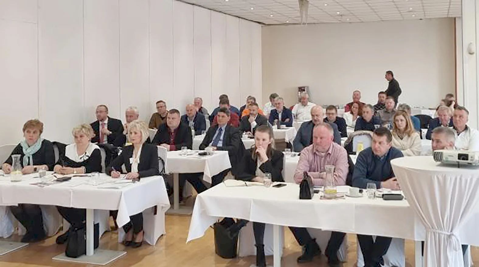 Uskutočnil sa snem Regionálneho združenia miest a obcí Horného Považia  