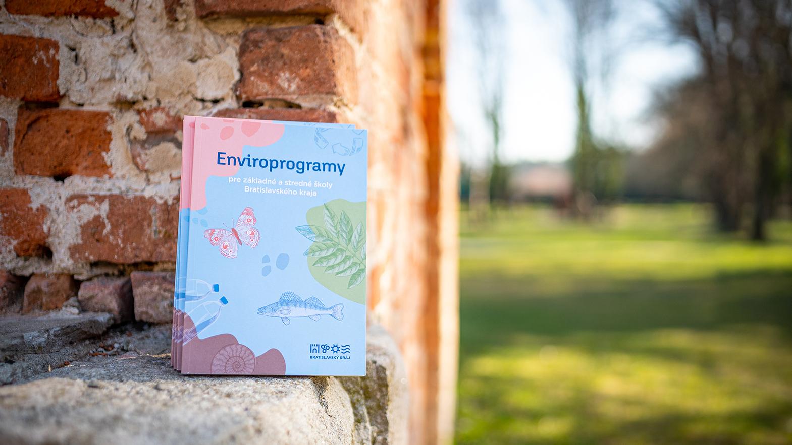 V Stupave pokrstili novú krajskú ekopublikáciu - Enviroprogramy