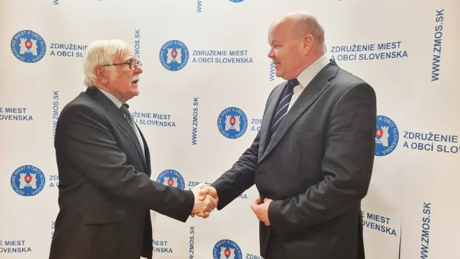 ZMOS a Jednota dôchodcov na Slovensku podpísali Memorandum o spolupráci  