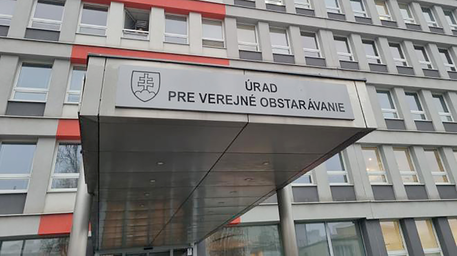 ÚVO: Stiahnutie novely poškodí verejné obstarávanie na Slovensku  