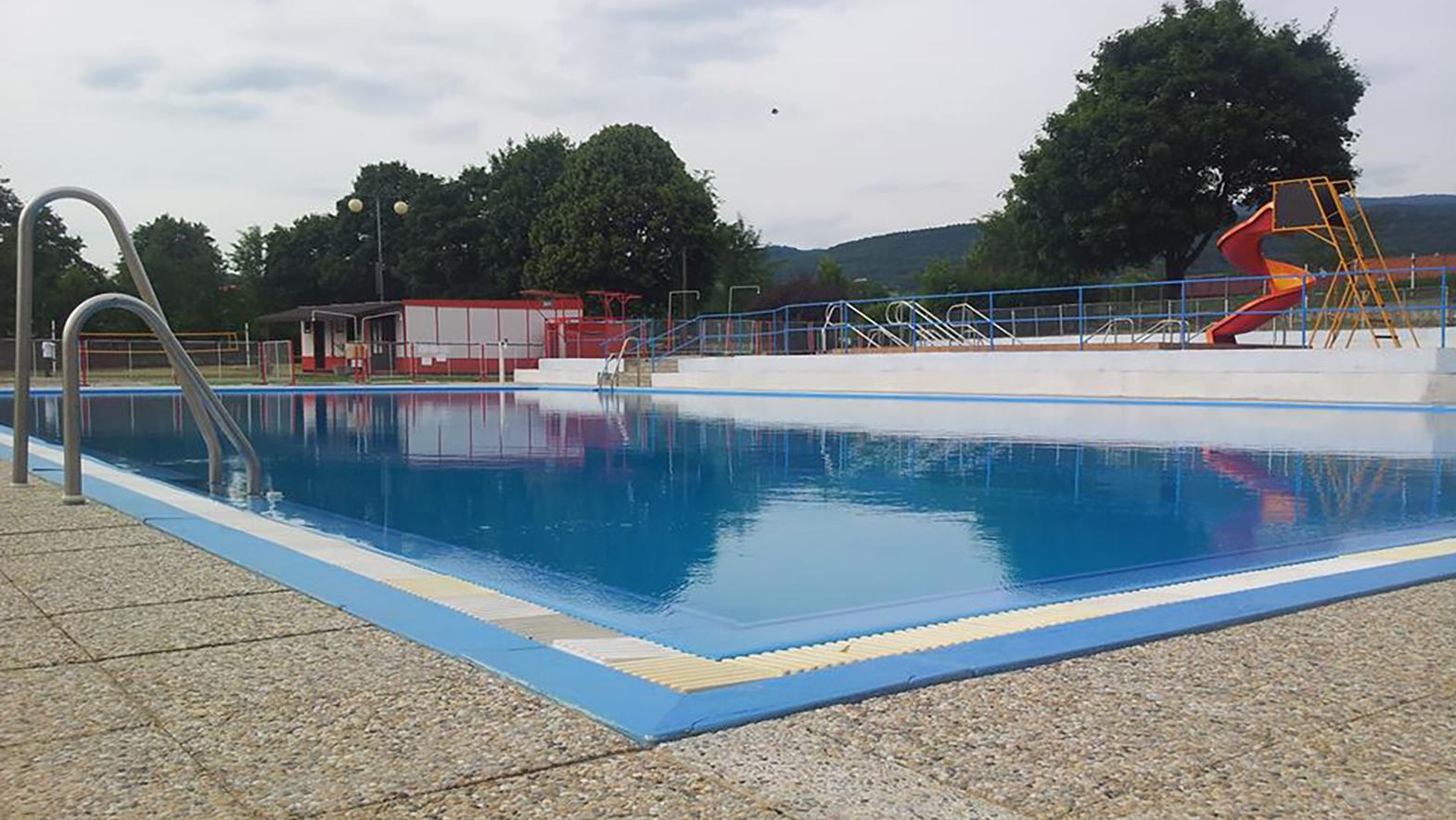 Detva tento rok svoje letné kúpalisko neotvorí, areál je zničený