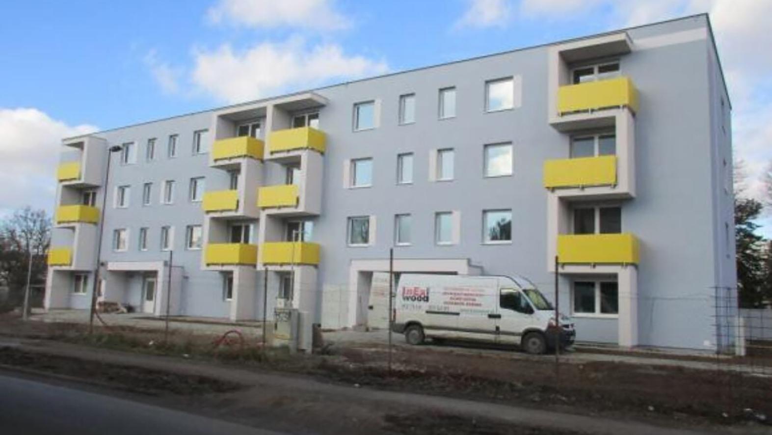 Mesto kúpilo dve nové bytovky s 32 nájomnými bytmi