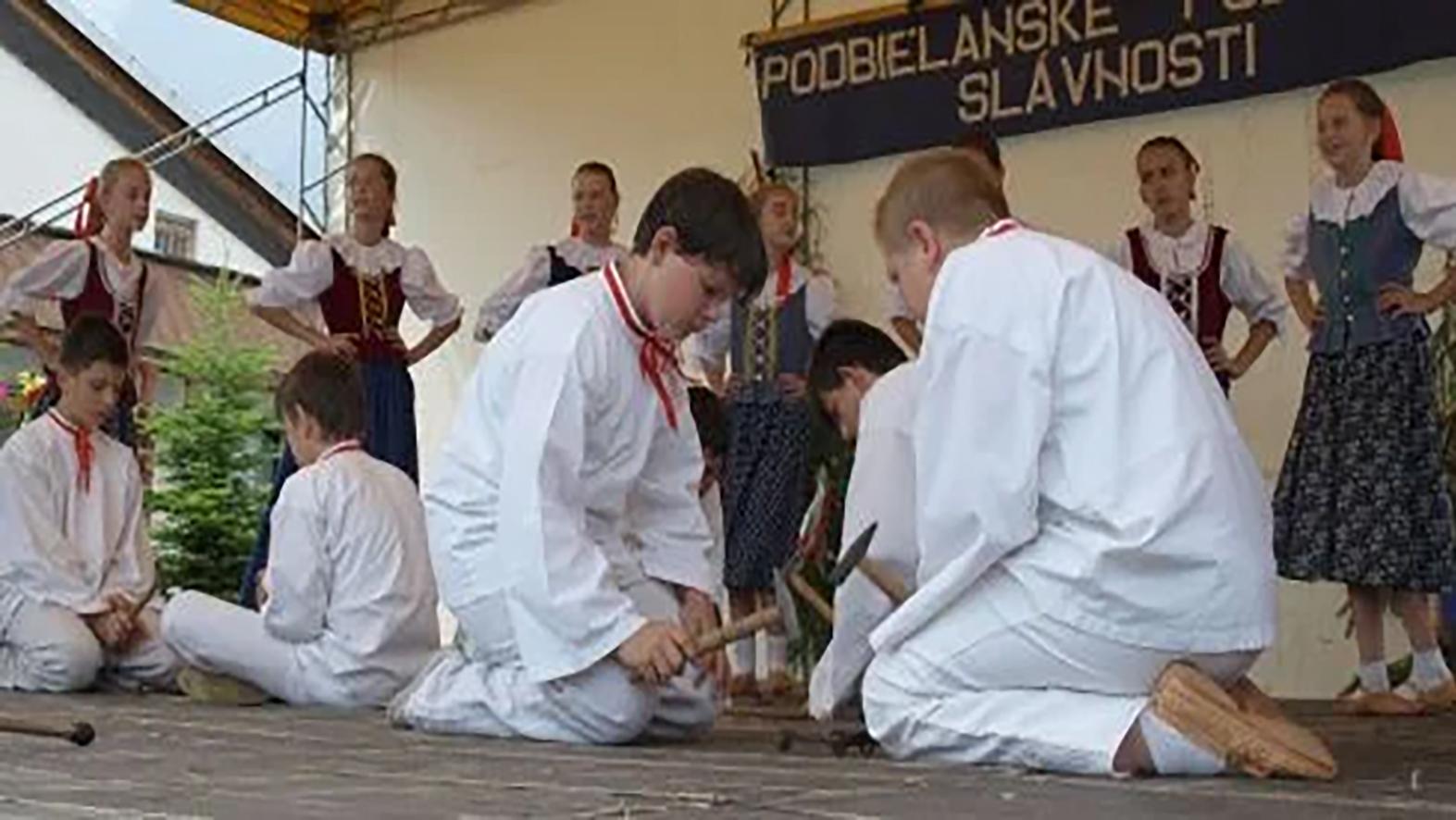 Podbielanské folklórne slávnosti sa uskutočnia začiatkom júla na Bobrovej rali