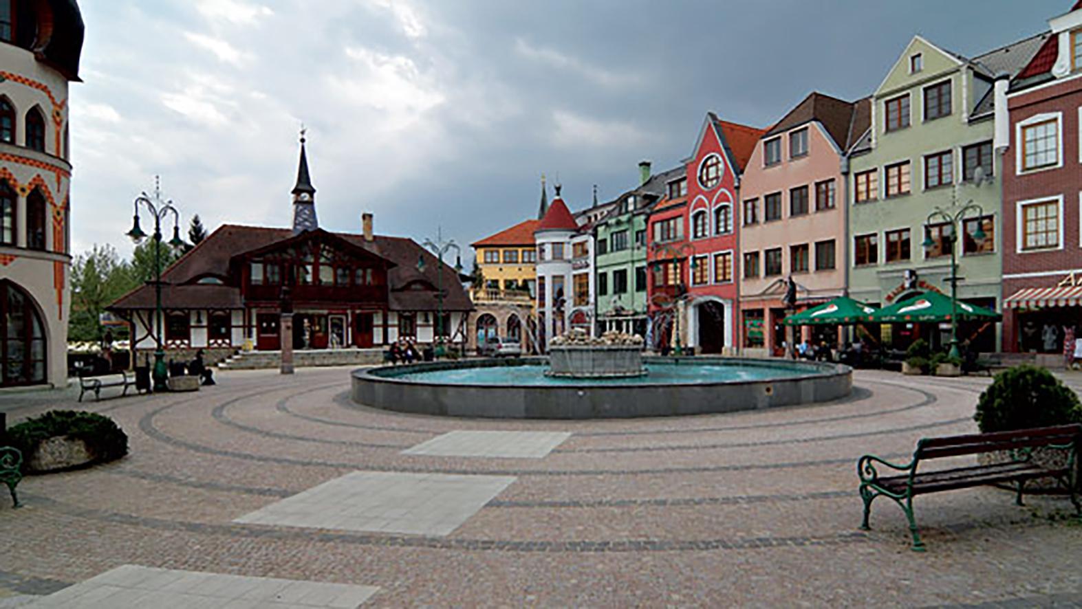 Mesto začalo s revitalizáciou troch vnútroblokových priestorov