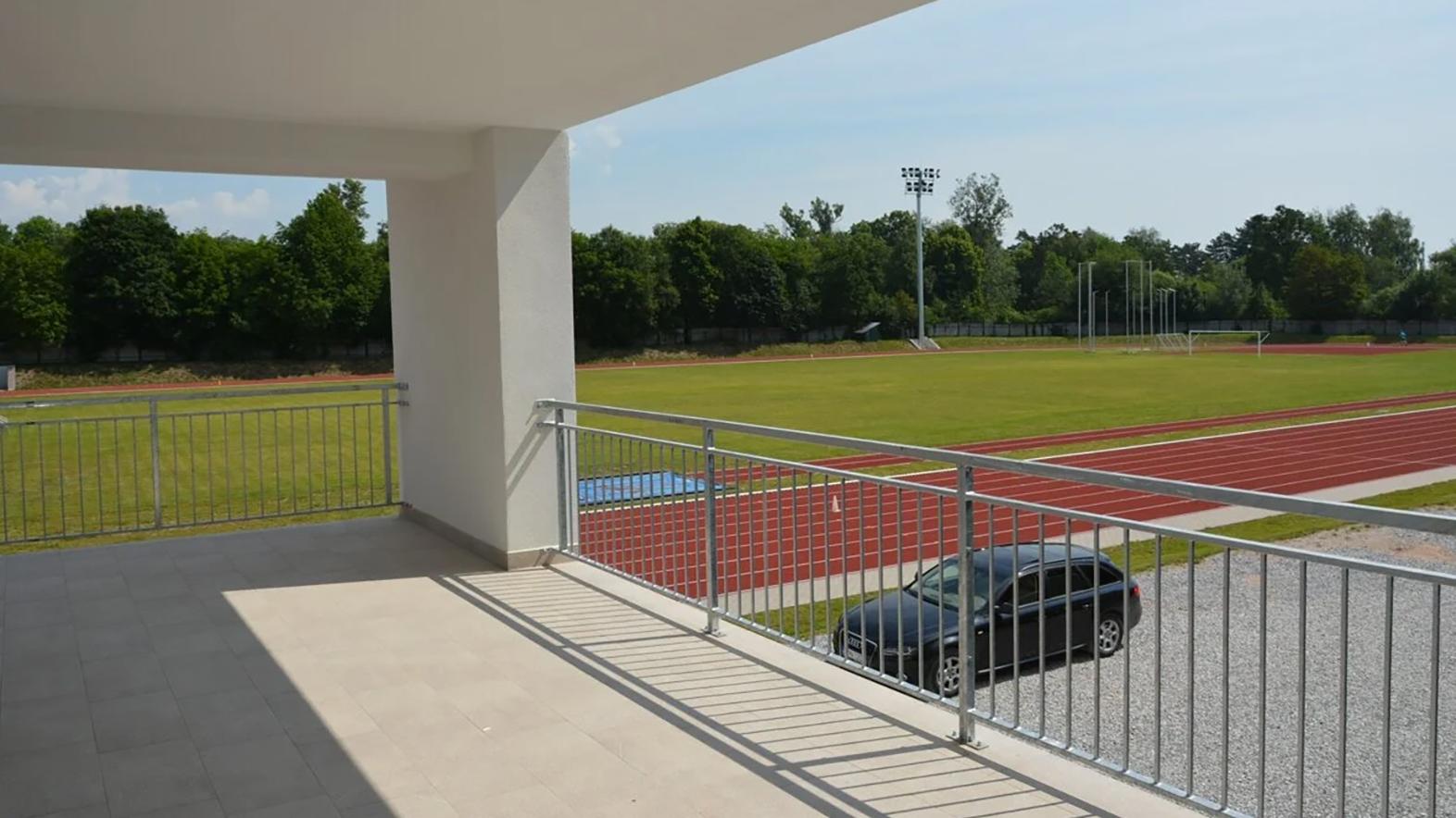 Nové tréningové atletické centrum bude onedlho slúžiť verejnosti