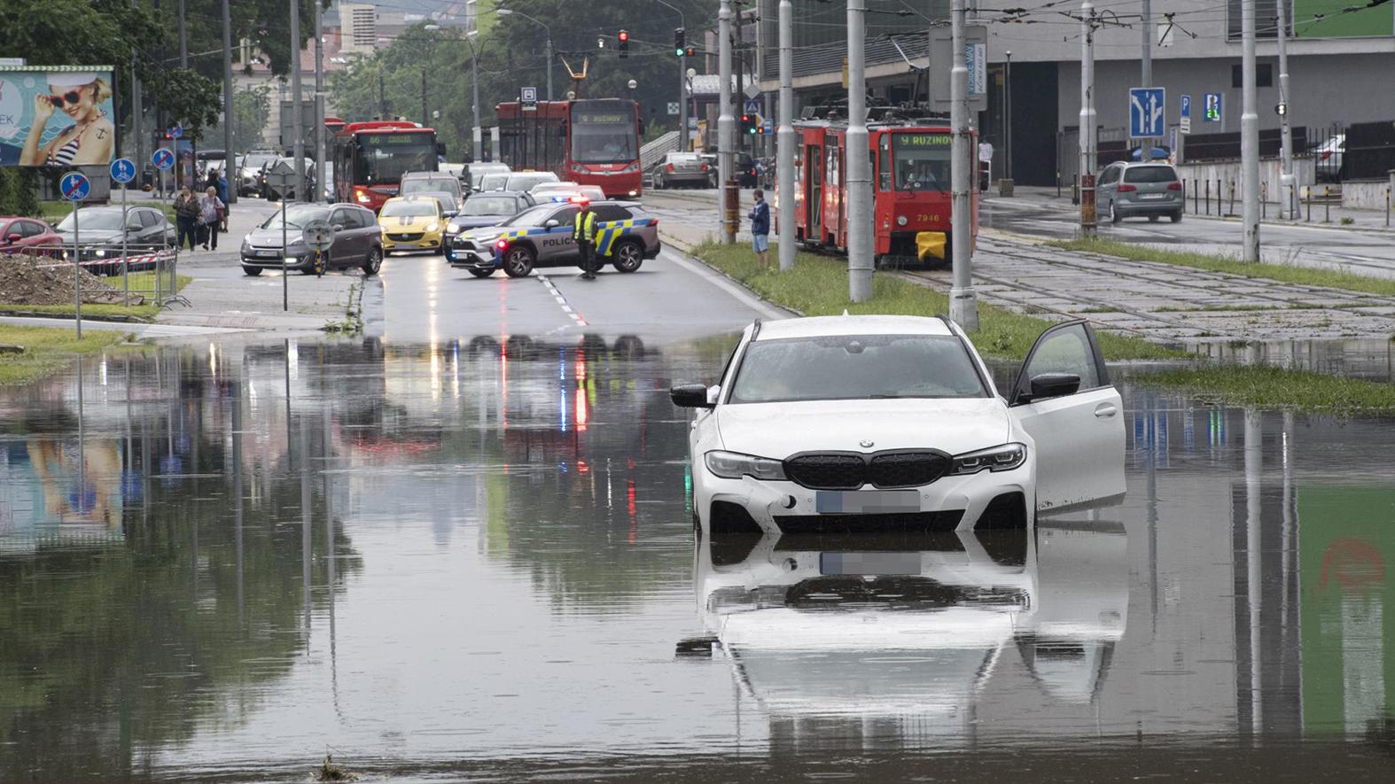 Nepriaznivé vplyvy extrémnych zrážok budú asi závažnejšie pre mestá
