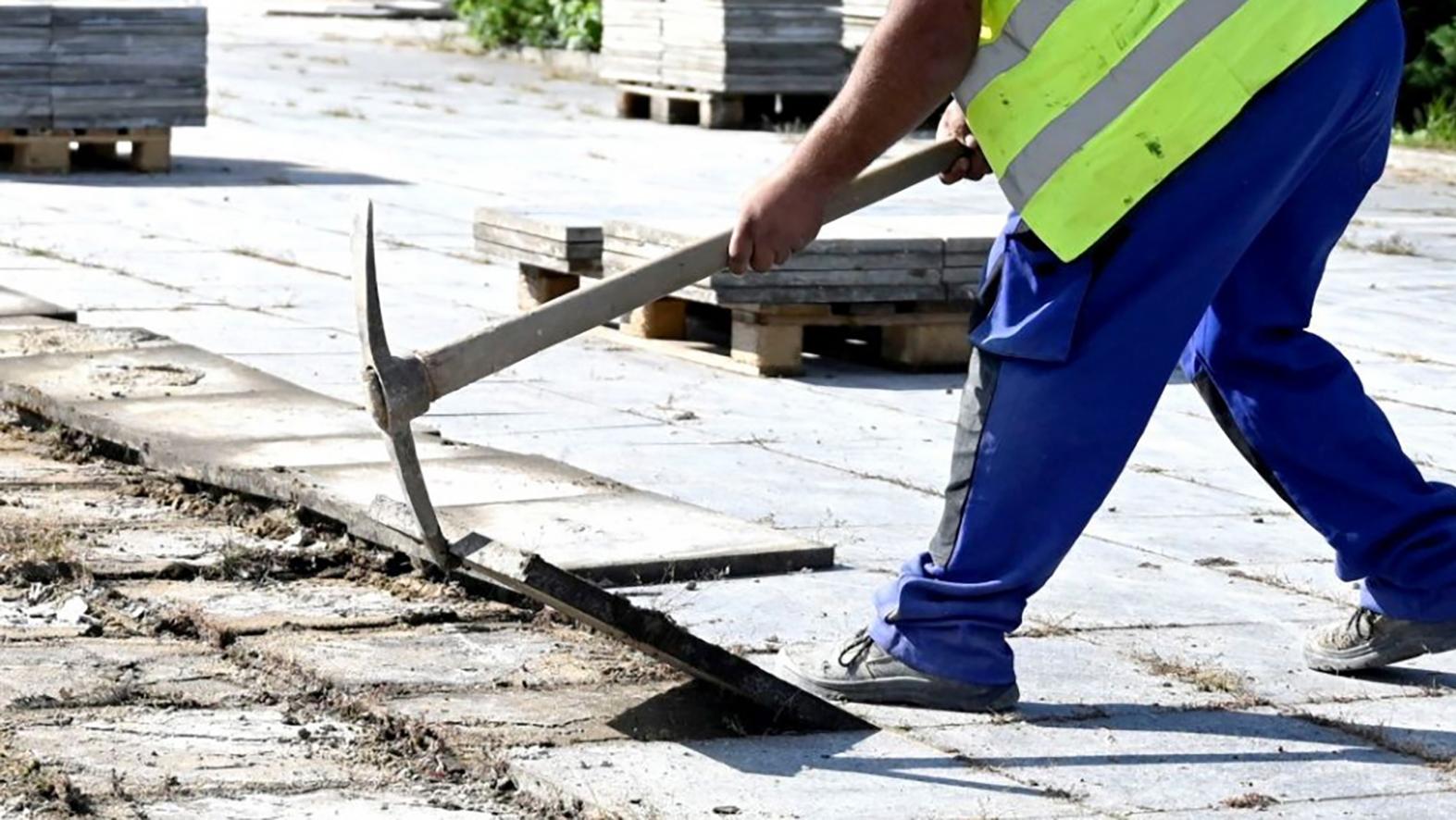 Rekonštrukcia Námestia SNP je podľa primátora J. Danka v patovej situácii