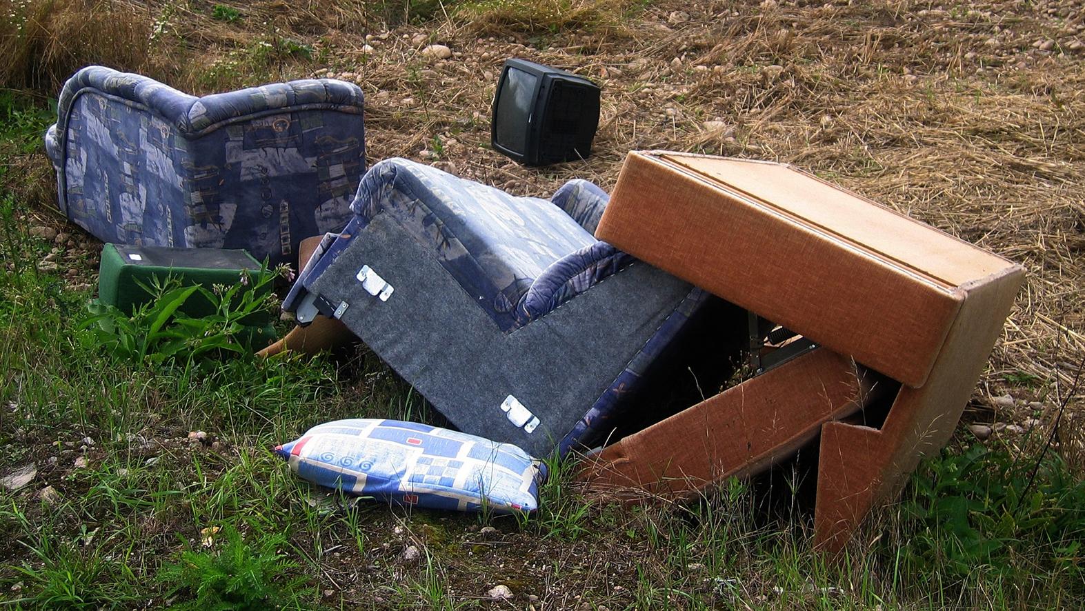 Ročne vyhodíme v priemere 13 až 25 kg nábytku
