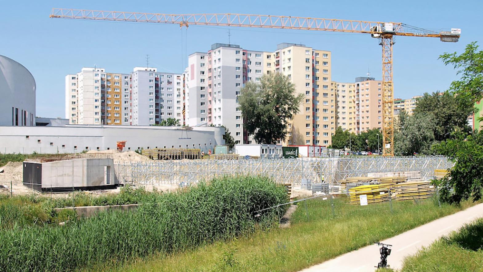 Výstavba električkovej trate v Petržalke prinesie ďalšie obmedzenia