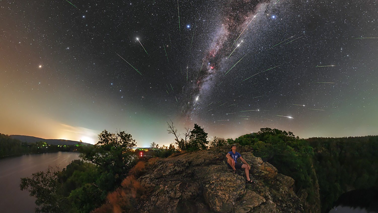Počas meteorického roja Perzeíd bude možné vidieť až 45 meteorov za hodinu