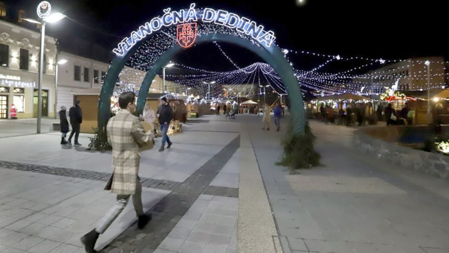 Mesto pripravuje Vianočnú dedinu, vyhlásilo súťaž na prenájom stánkov