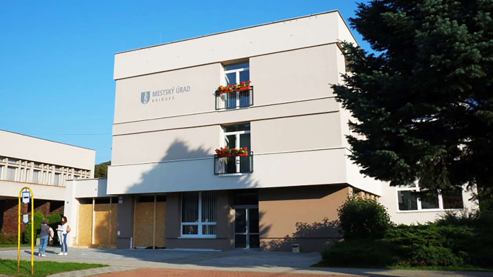 Hriňová: O sadzbách daní aj poplatkov za odpad sa rozhodne v decembri