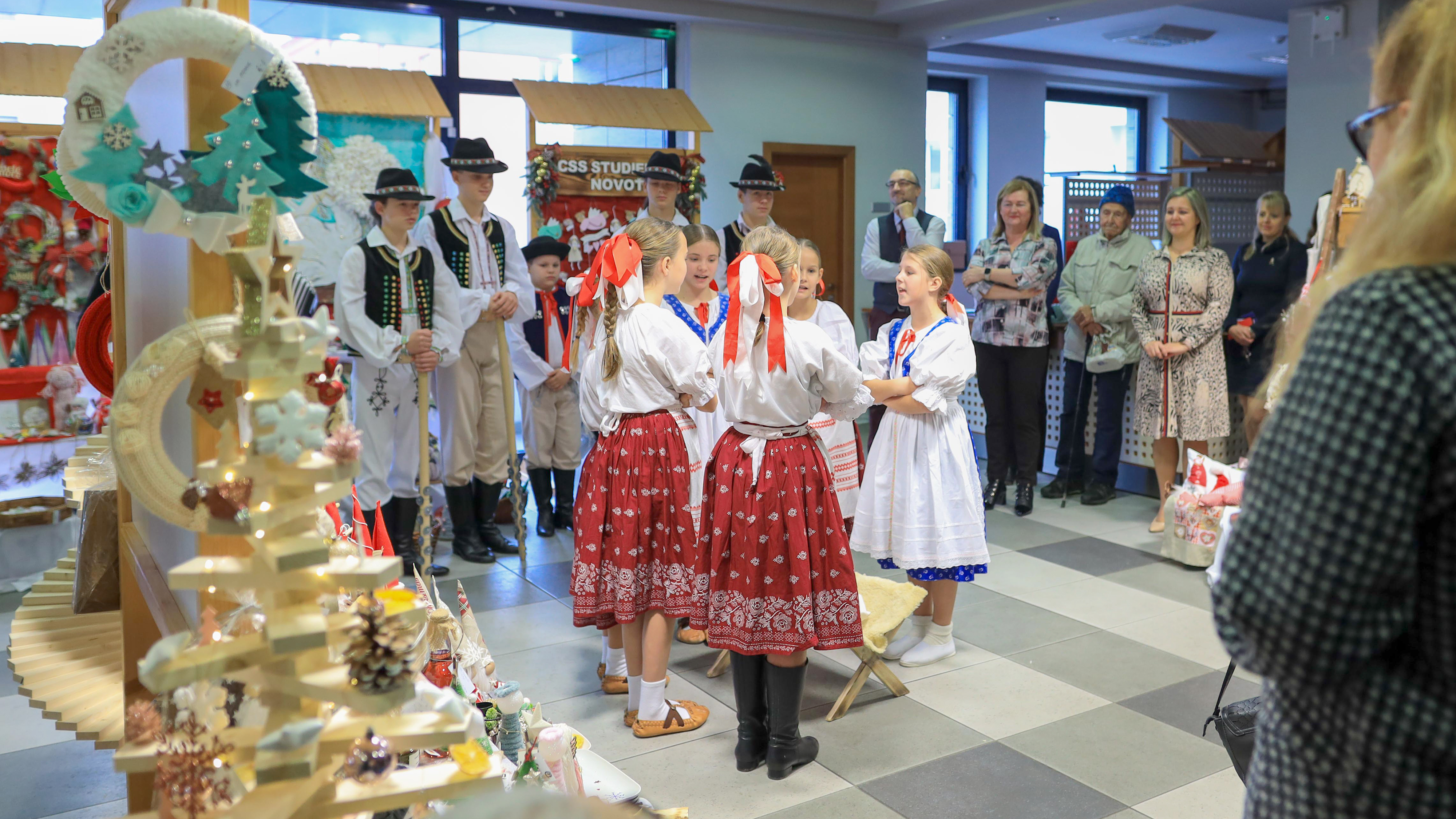 Výstava Vianoce našimi rukami ponúkne výrobky zo zariadení sociálnych služieb