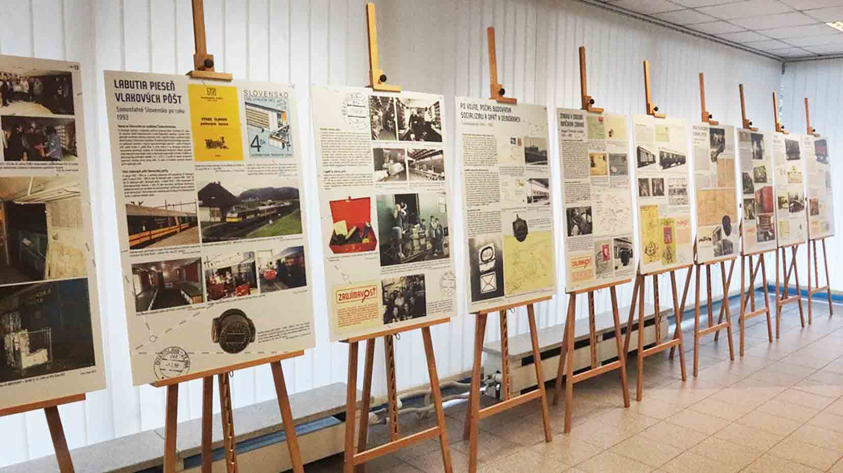 Výstava o histórii poštovej železničnej prepravy