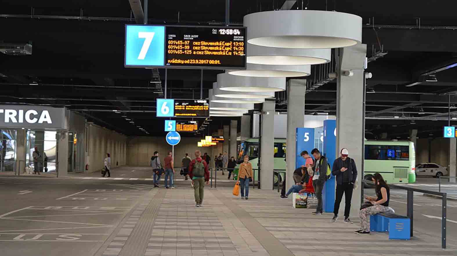 V kraji už funguje osem zákazníckych centier IDS, pridajú sa k nim ďalšie štyri