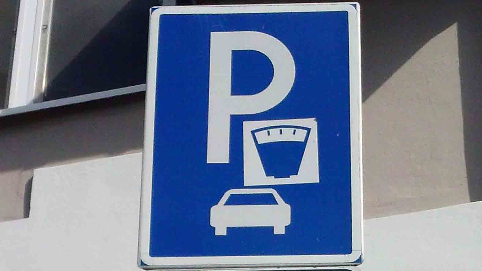 Žilinská samospráva rozmiestnila 45 nových parkovacích automatov
