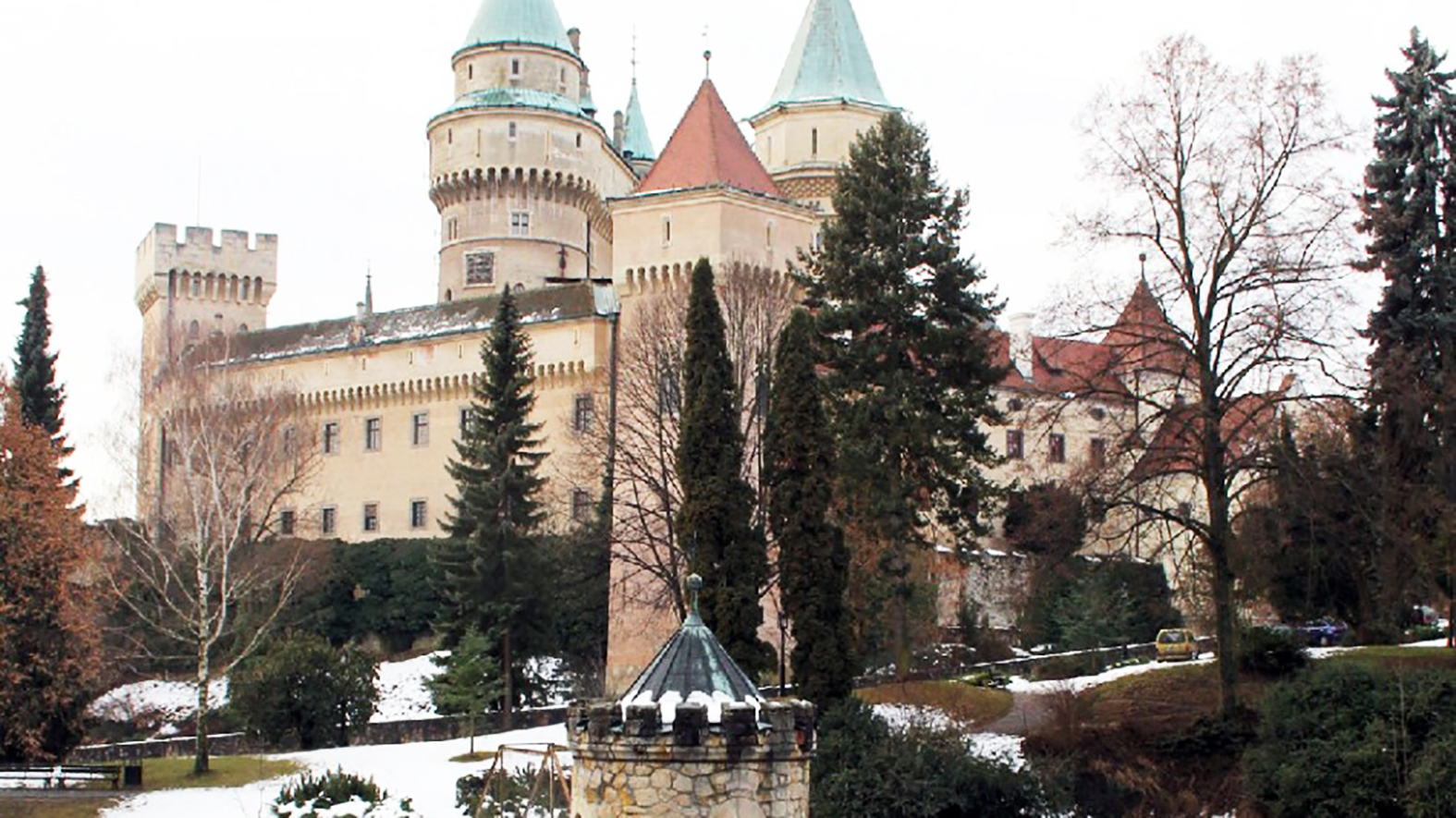 Vianočným Bojnickým zámkom budú sprevádzať lektori v dobových kostýmoch