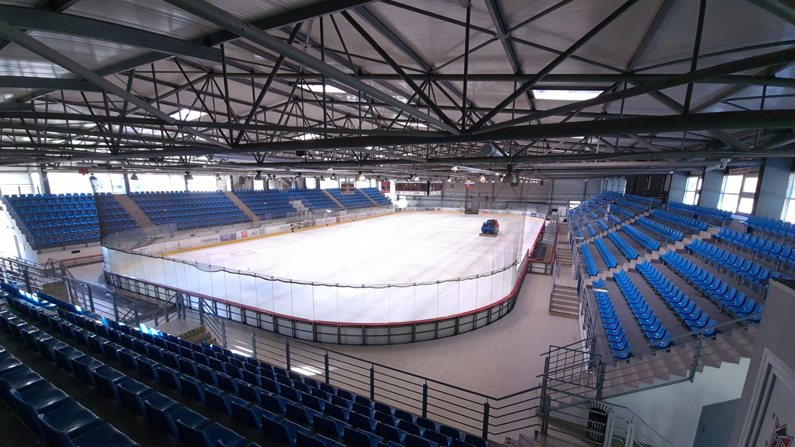 Bardejov chce v roku 2024 začať rekonštrukciu OÚ a zimného štadióna