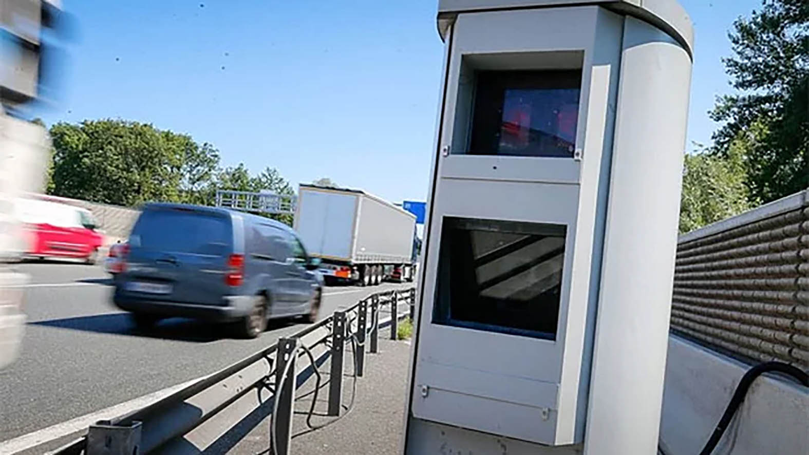 M. Šutaj Eštok: Súťaž na stacionárne radary zrušíme a vyhlásime nanovo