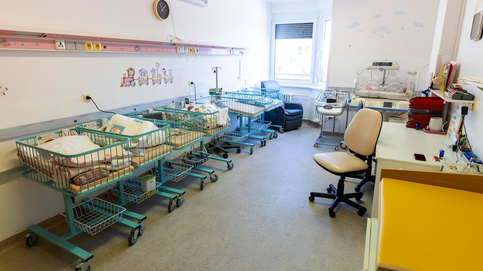 Zrekonštruované pôrodnícke oddelenie Liptovskej nemocnice už využívajú rodičky