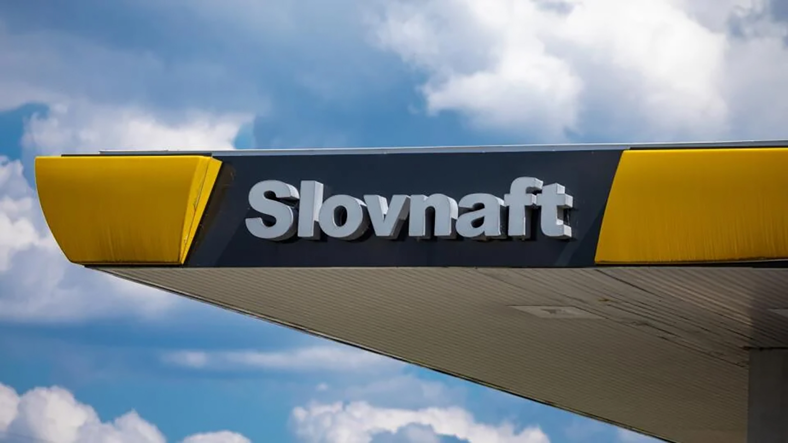 Spustili petíciu proti spaľovni v rafinérii, Slovnaft otázky víta