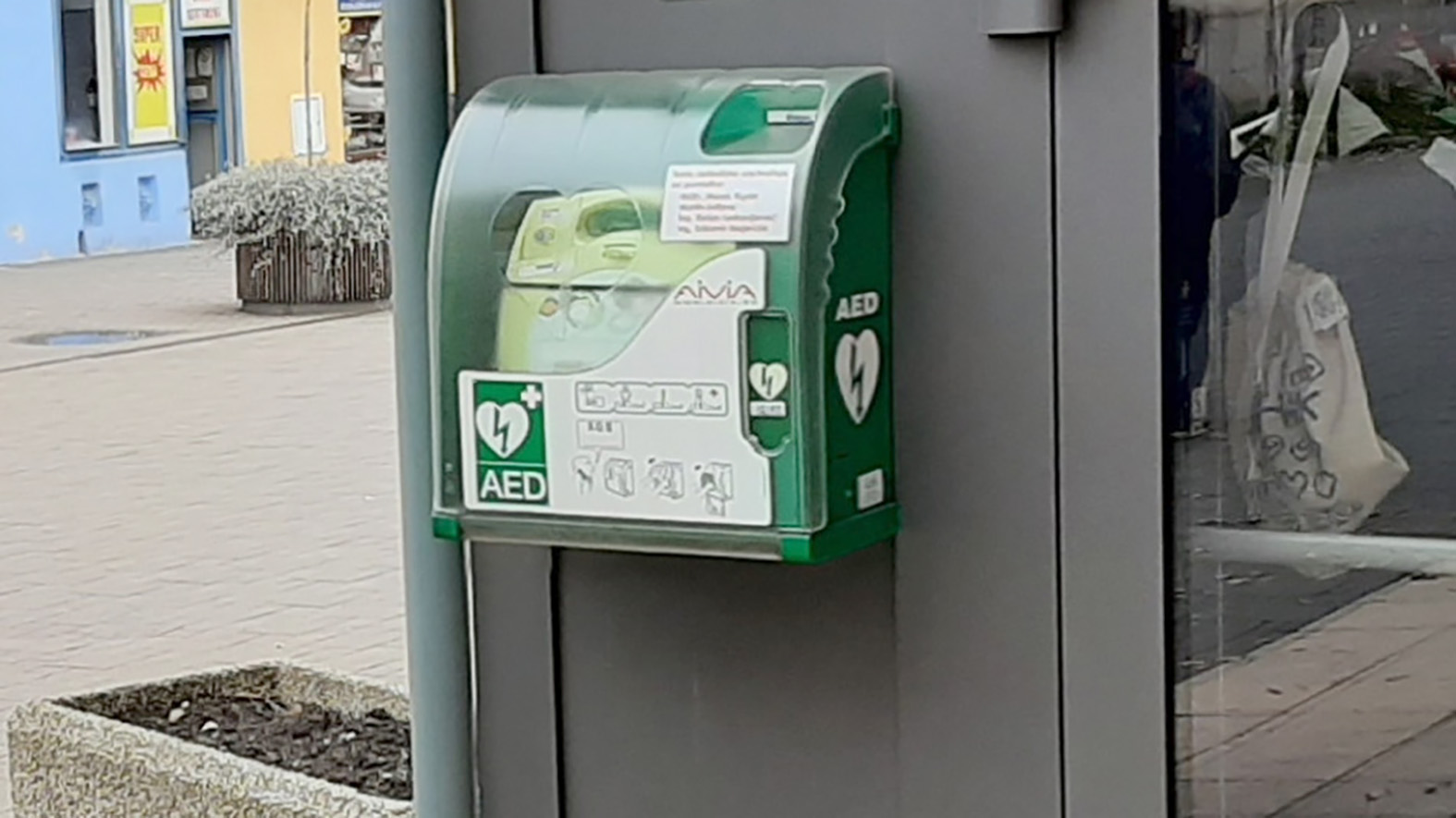 Minulý rok automatické externé defibrilátory zachránili 40 pacientov