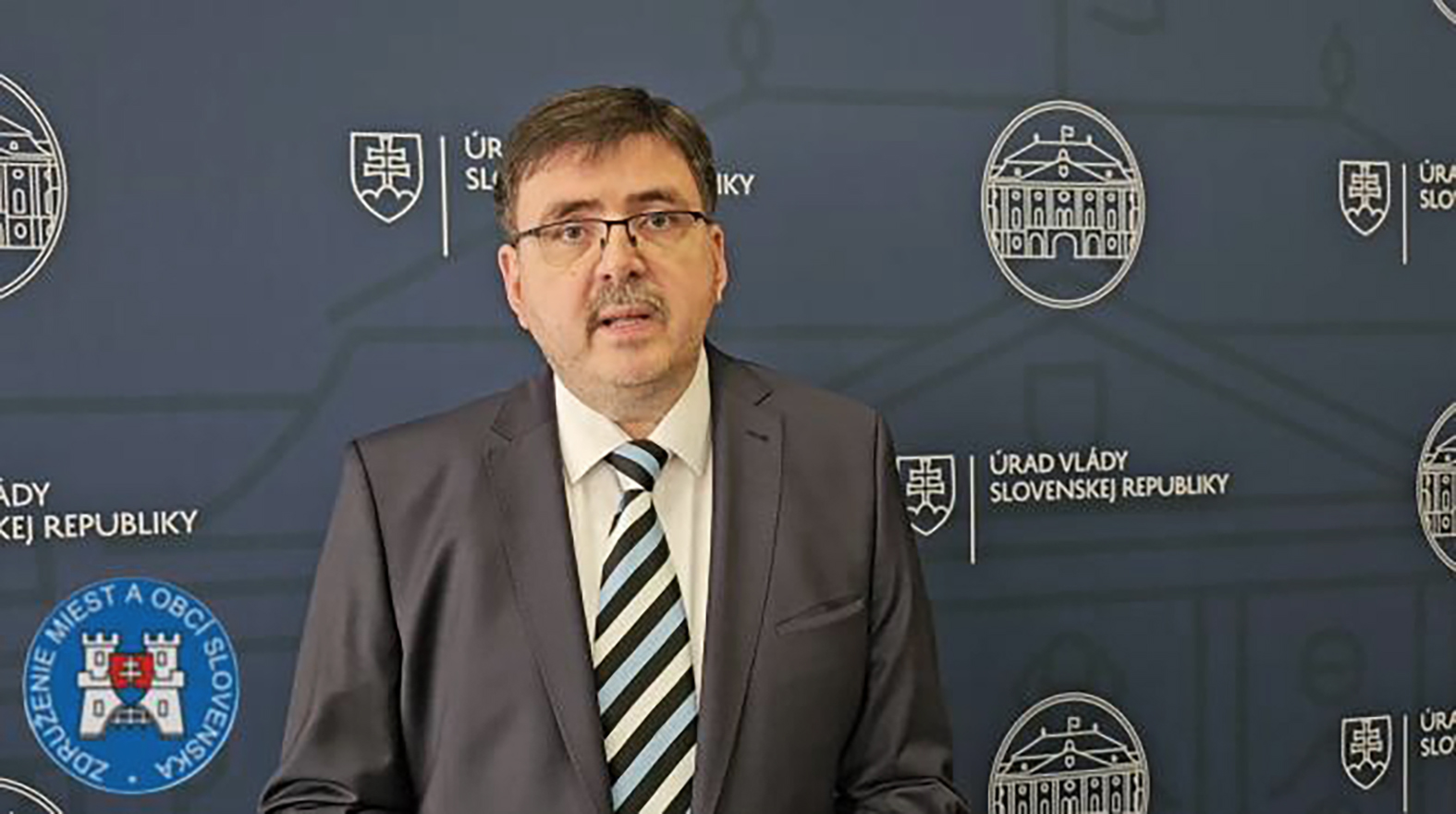 ZMOS: Upozorňujeme na zhoršujúcu sa ekonomickú situáciu miest a obcí  