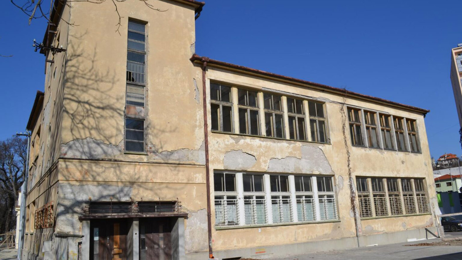 V bývalej židovskej škole vzniklo po rekonštrukcii Centrum tolerancie