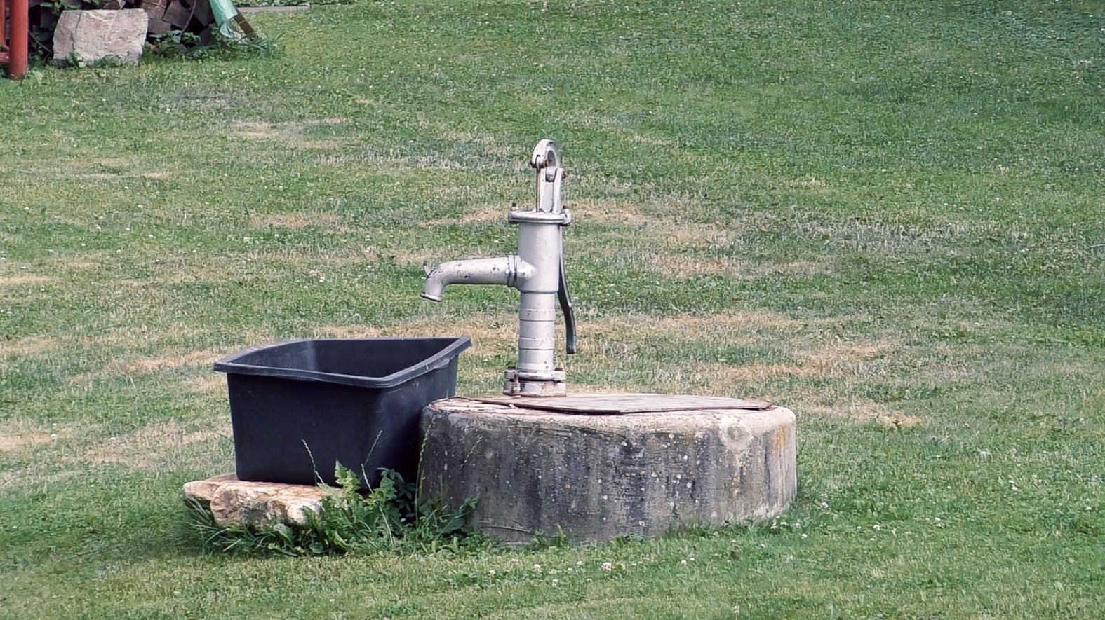 Na Slovensku máme stále 470 obcí bez verejného vodovodu  