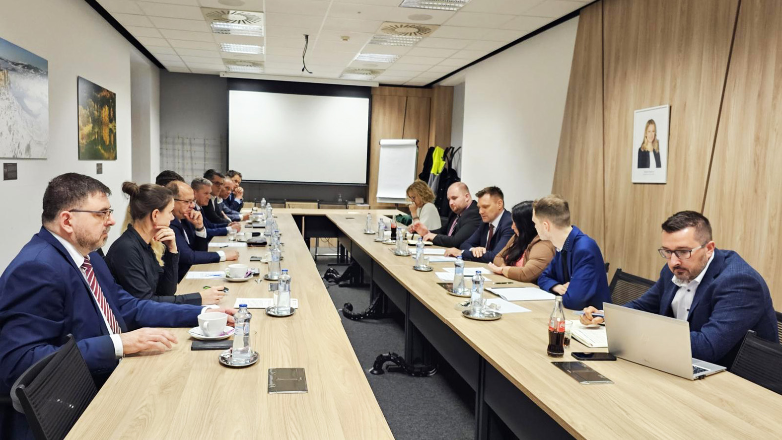 ZMOS na rokovaní s ministrom životného prostredia SR Tomášom Tarabom  