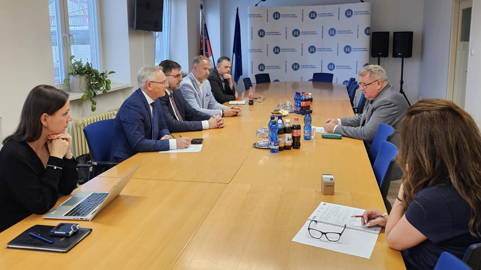 Rokovali sme s predsedom Úradu pre reguláciu sieťových odvetví