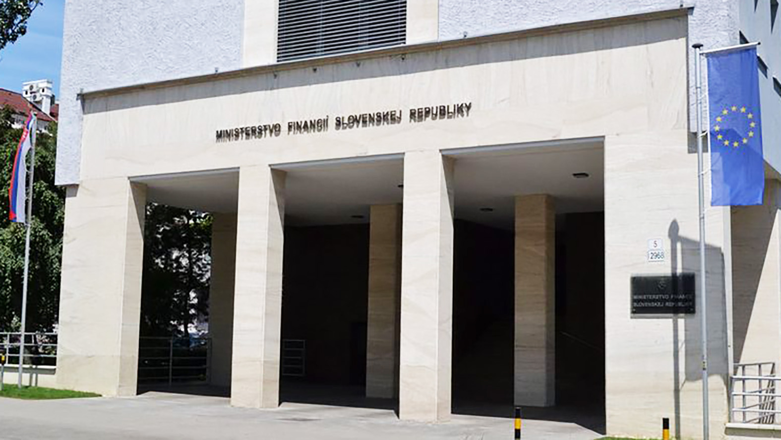 Nie je možné, aby štát v plnej miere sanoval hospodárenie miest a obcí