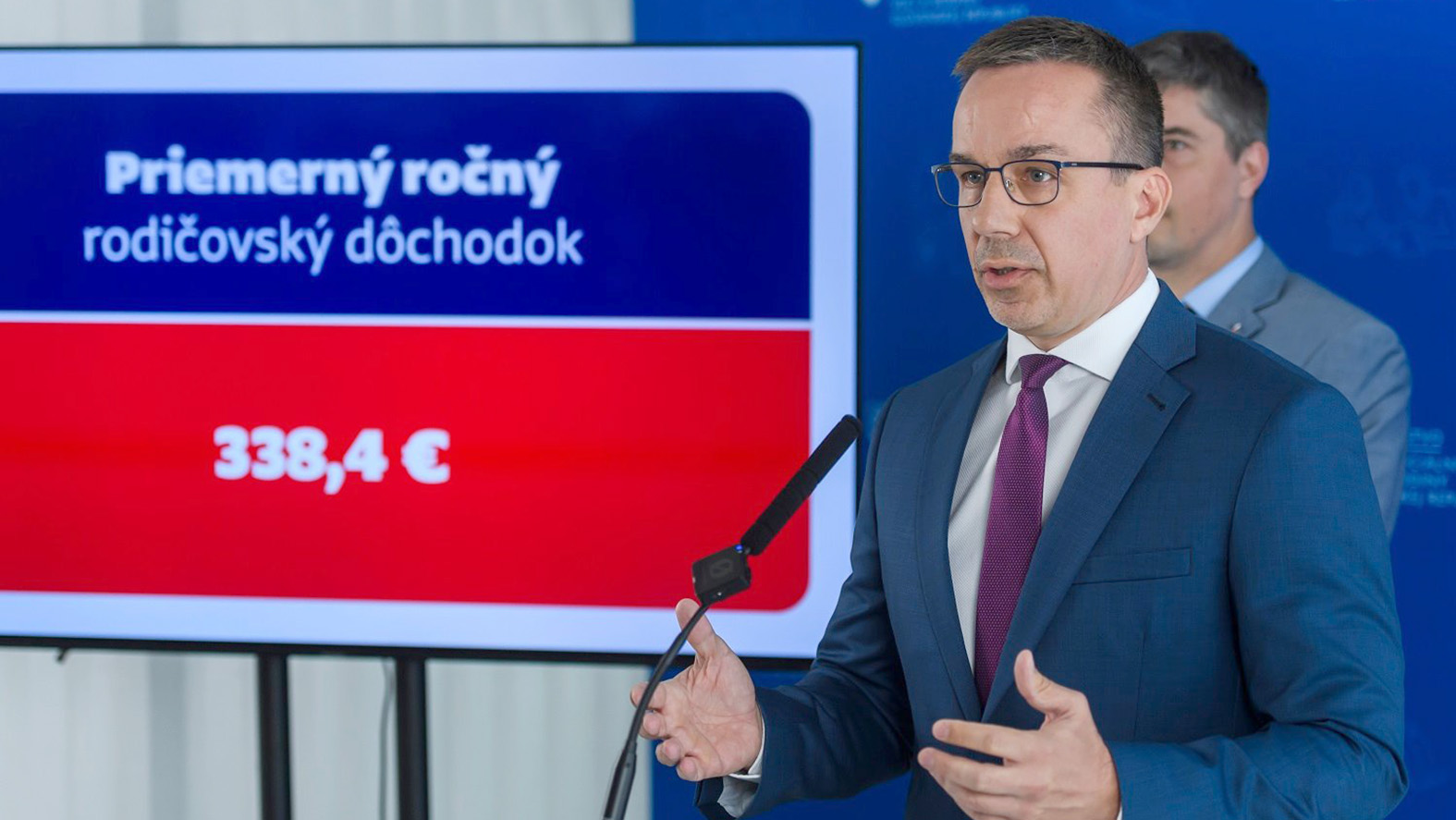 Začali vyplácať rodičovský dôchodok