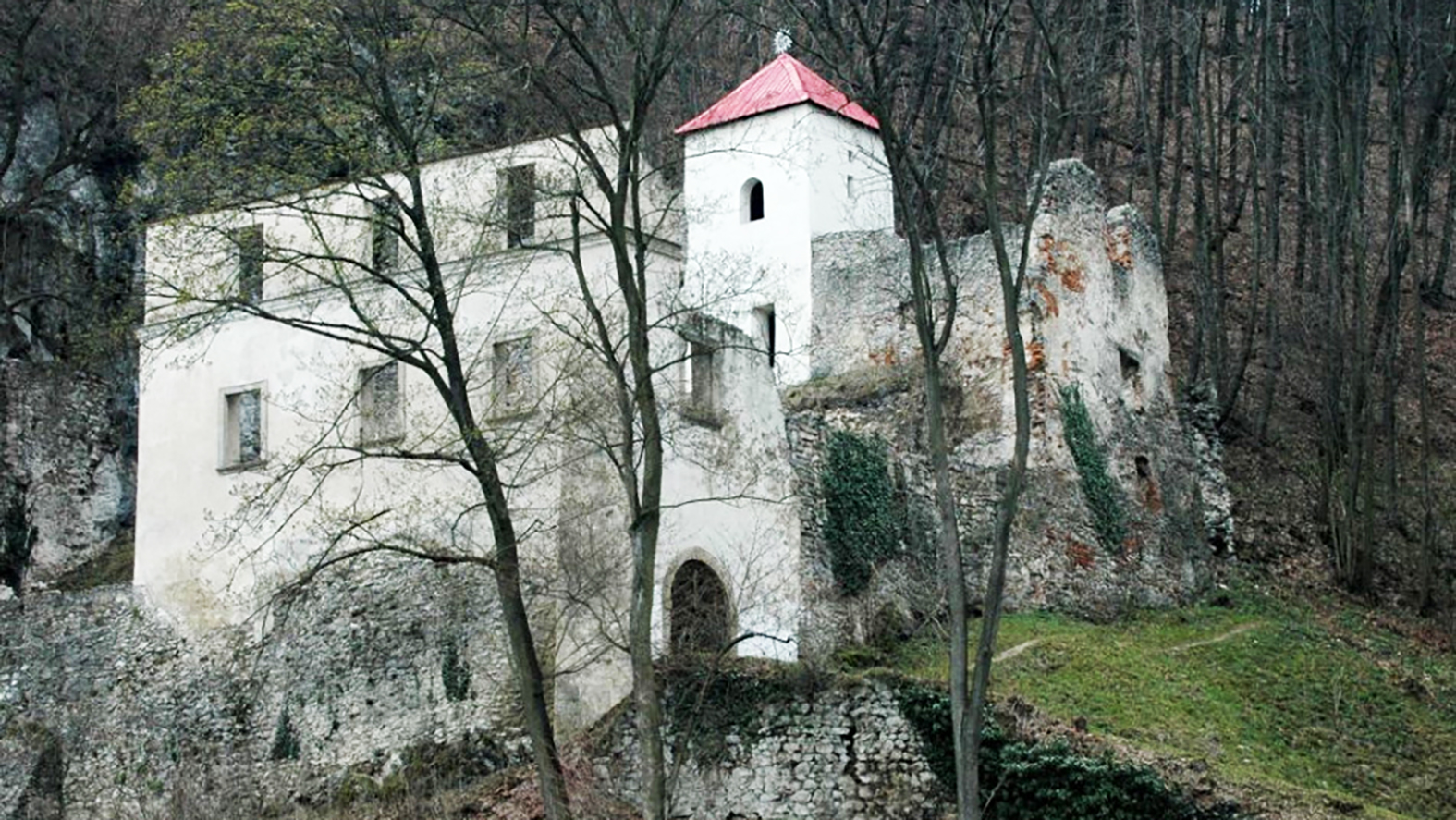 Púťou na Skalke si veriaci pripomínajú 800. výročie založenia opátstva