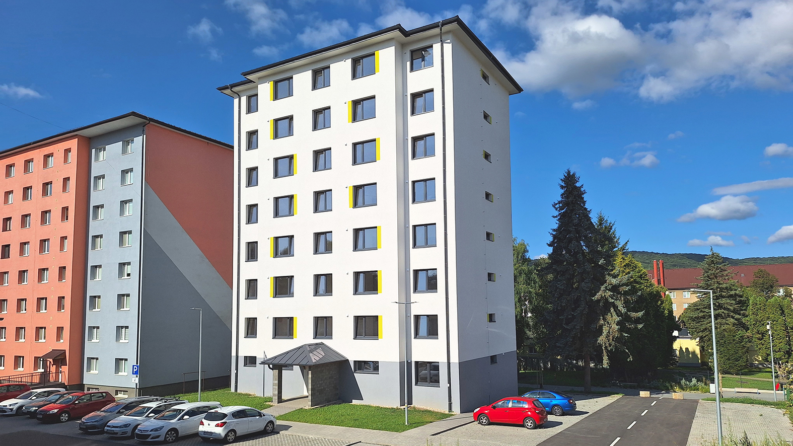 V Stropkove odovzdali 22 nových mestských bytov