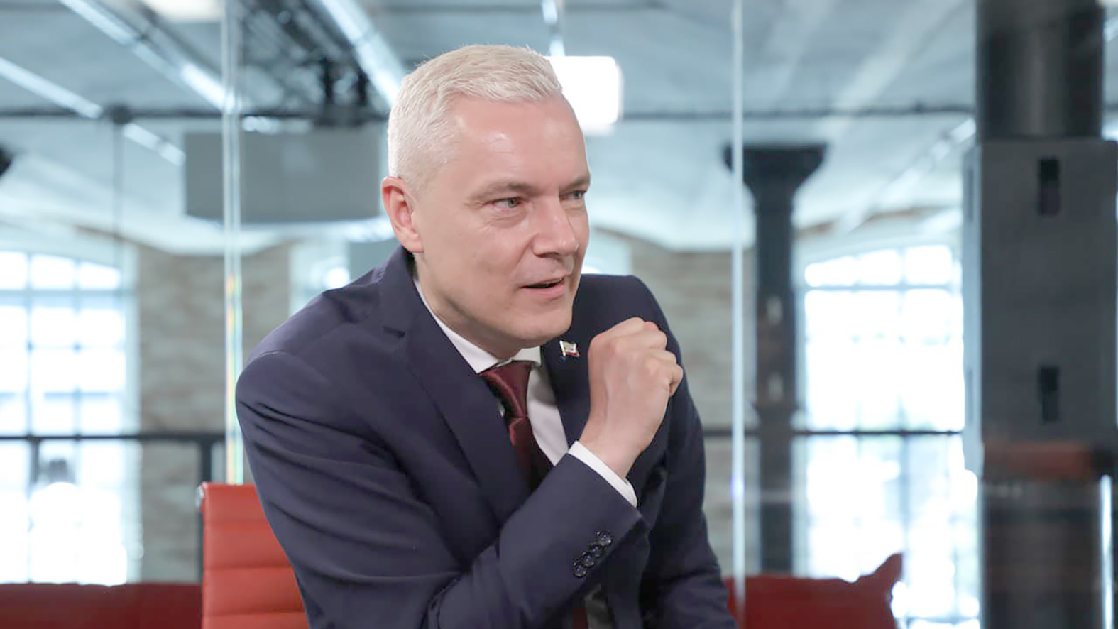 J. Ferenčák navrhuje upraviť postupy pri nakladaní s majetkom obce