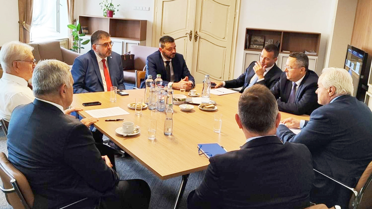 Rokovanie na Úrade vlády k dofinancovaniu samospráv neprinieslo želané výsledky