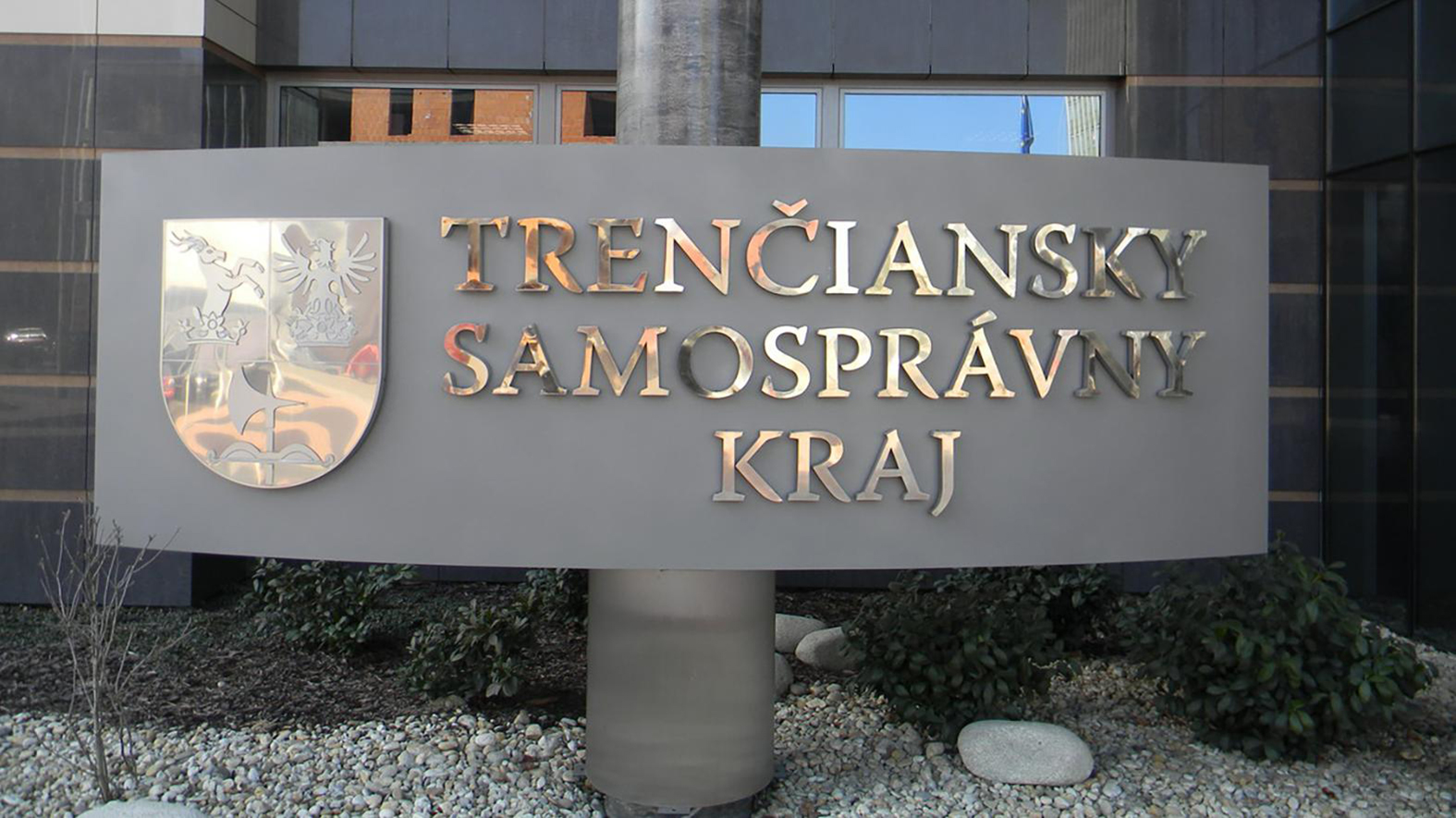TSK nedokáže dlhodobo financovať prevádzku nemocníc, ponúkol ich mestám a obciam