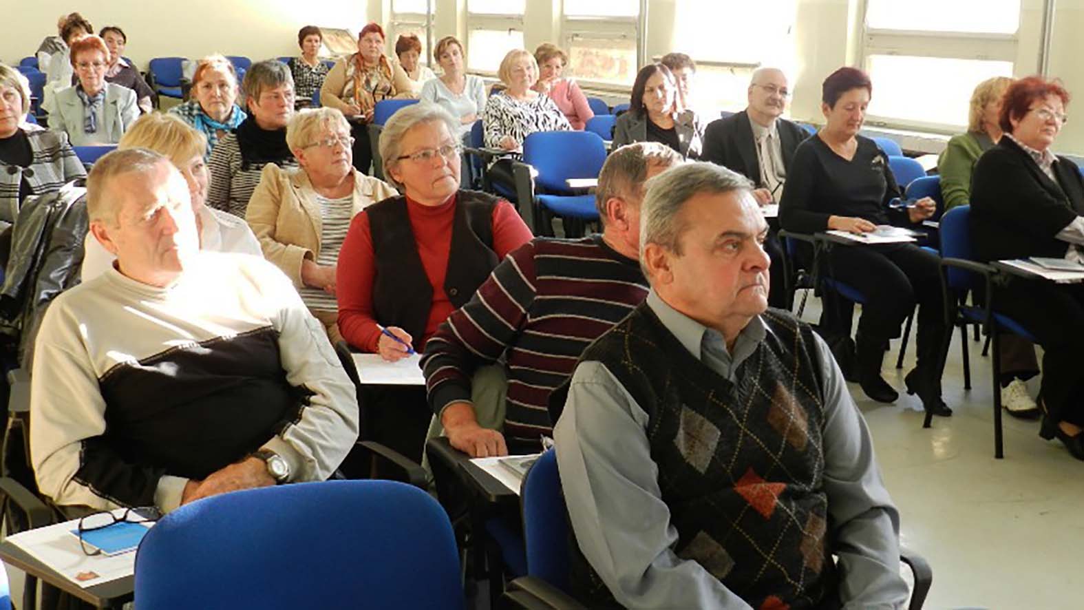 Seniori v Partizánskom sa môžu opäť zapojiť do Univerzity tretieho veku
