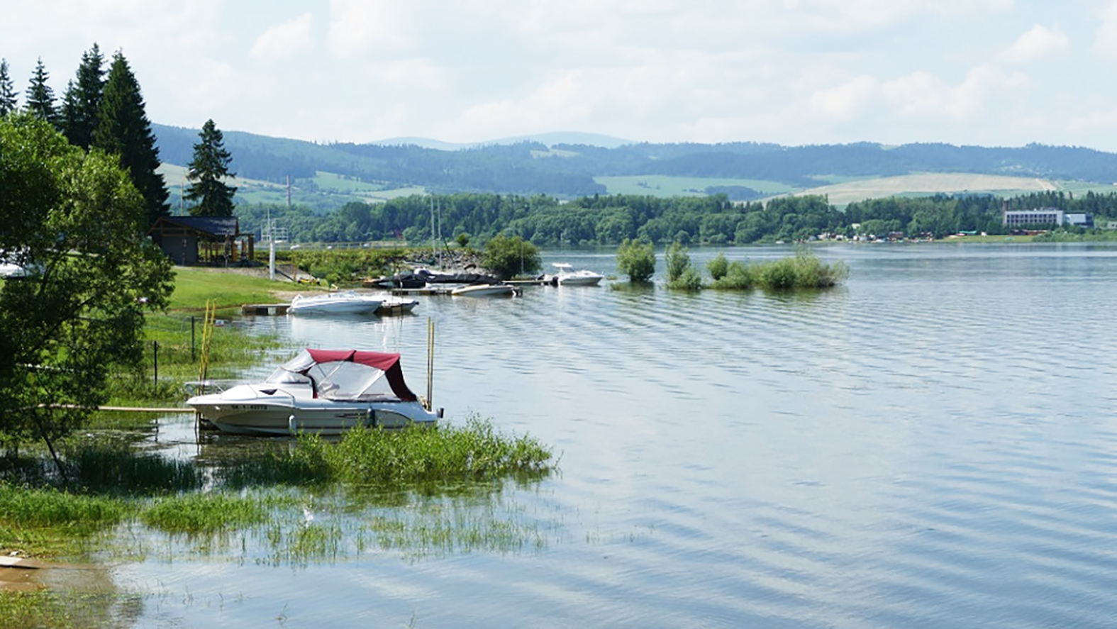 Do Oravskej priehrady môžu viesť nelegálne vyústenia