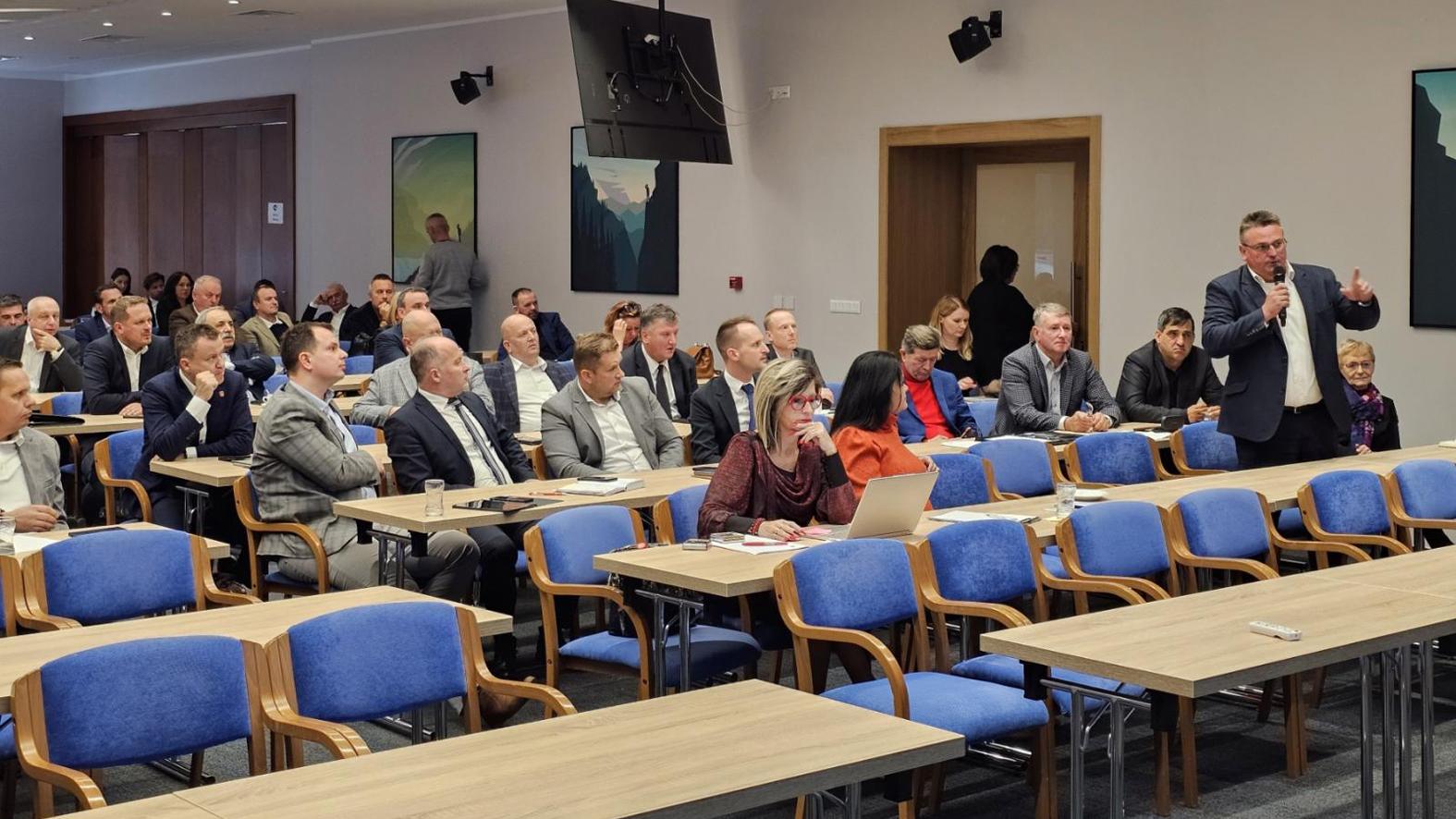 Komora miest rokovala o financiách a odpadovom hospodárstve