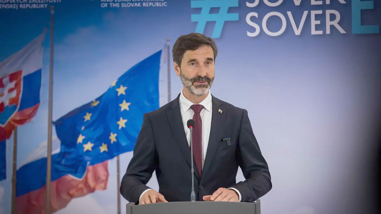 Rezort diplomacie organizuje súťaž pre stredoškolákov