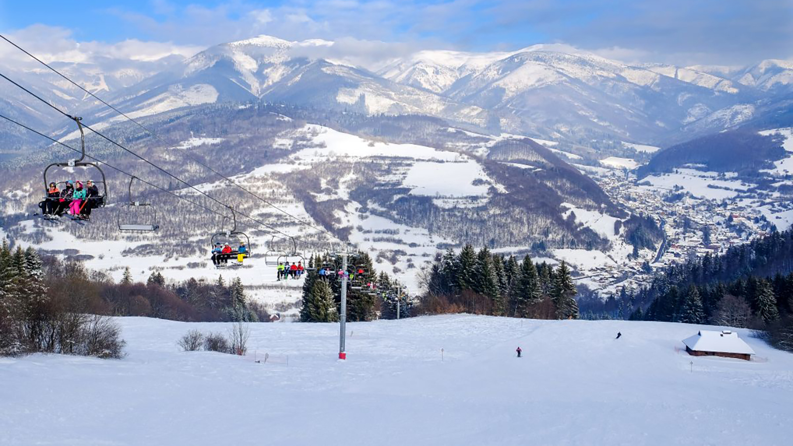 Lyžiarske strediská na Horehroní ponúkajú viac než 90 km upravených zjazdoviek