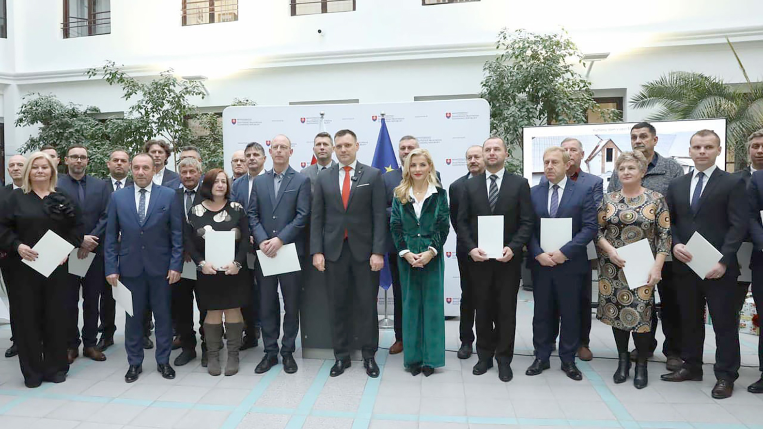 Na zateplenie verejných budov získalo dotáciu 43 projektov samospráv