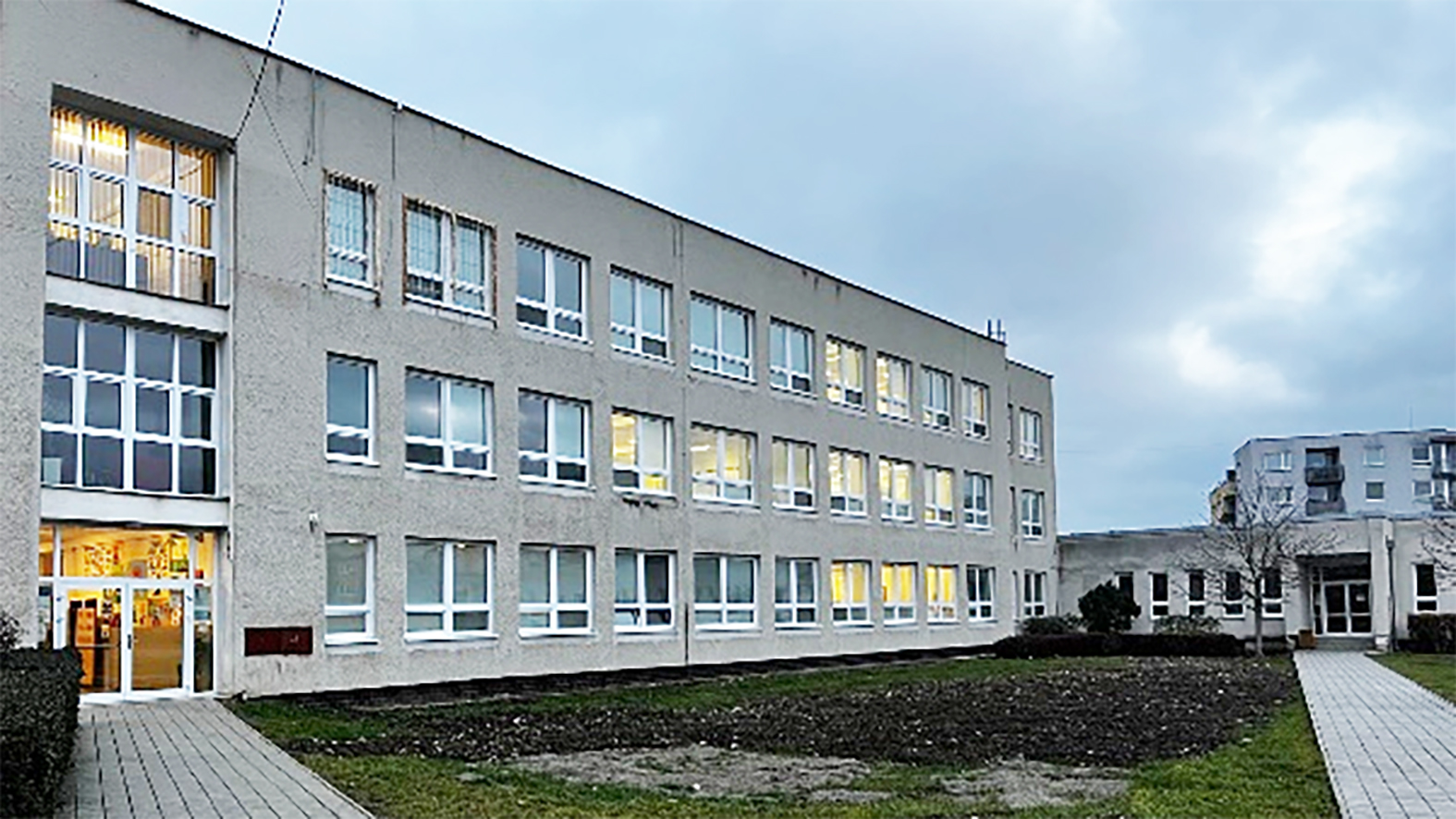 Obec plánuje pristaviť a zmodernizovať ďalšie priestory v ZŠ v Beluši
