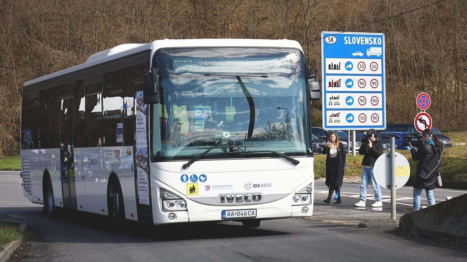 Nové autobusové linky spoja Banskobystrický kraj s Maďarskom