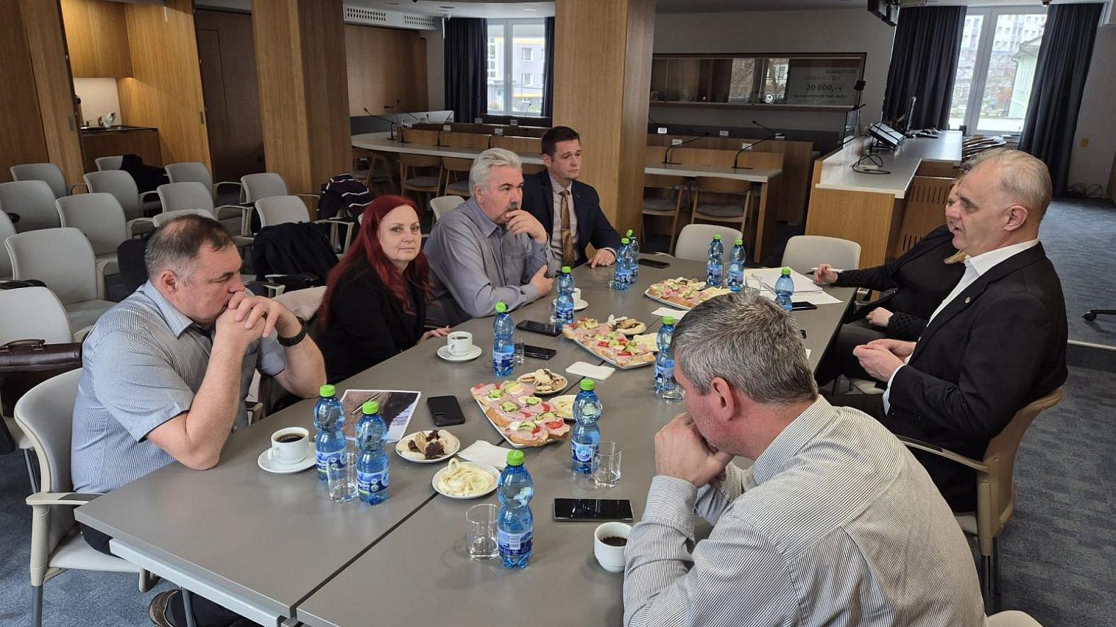 V Kysuckom Novom Meste zasadala Sekcia vodného a lesného hospodárstva Rady ZMOS