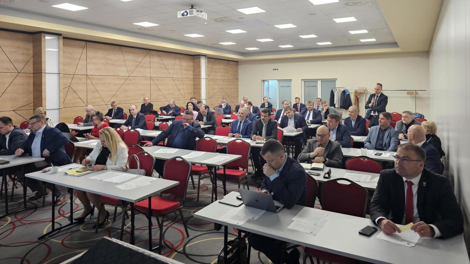 Komora miest ZMOS rokovala o viacerých dôležitých témach
